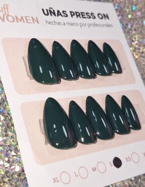 Set de Press-On Nails tonos Clasicos